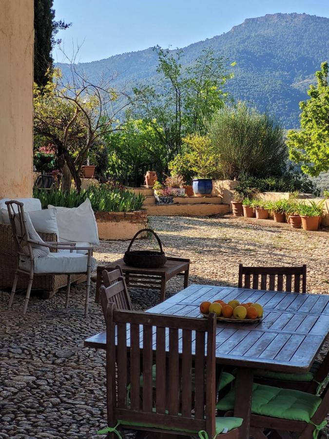 Cortijo El Pino Retreat Panzió Albuñuelas Kültér fotó