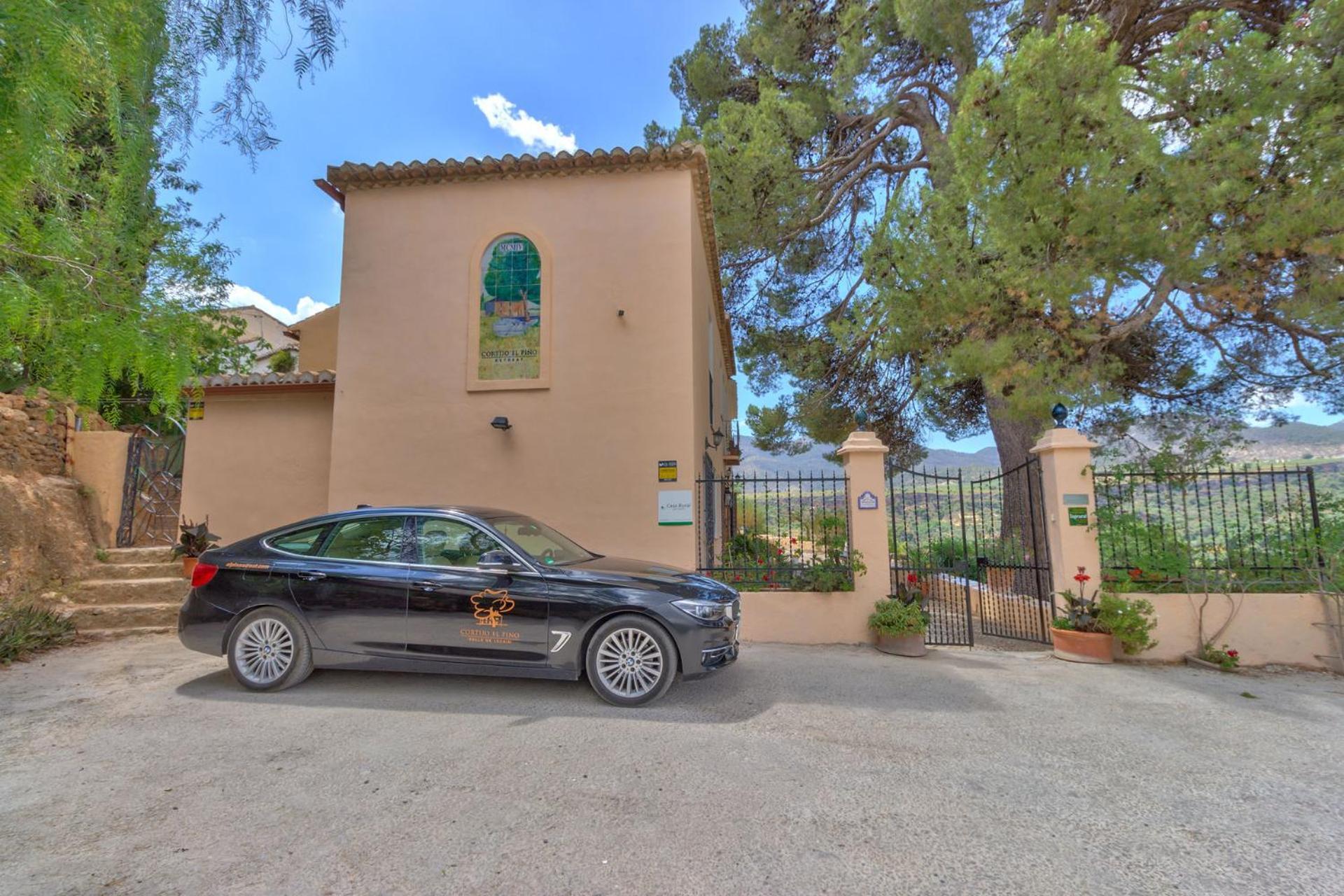Cortijo El Pino Retreat Panzió Albuñuelas Kültér fotó